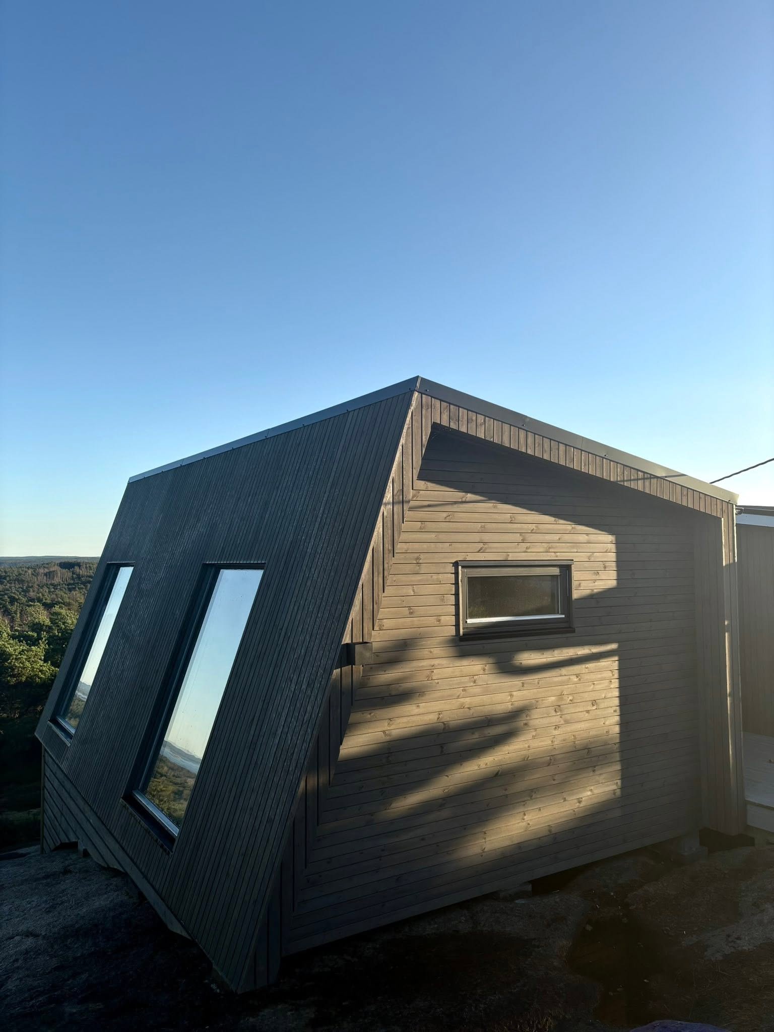 på hvaler, tilbygg
